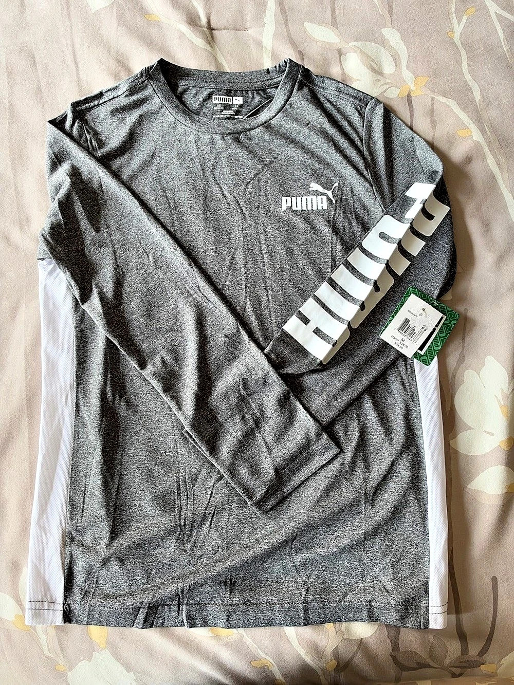 Puma Boys M 10/12 Gray White Long Sleeve Athletic Performance Shirt NWT